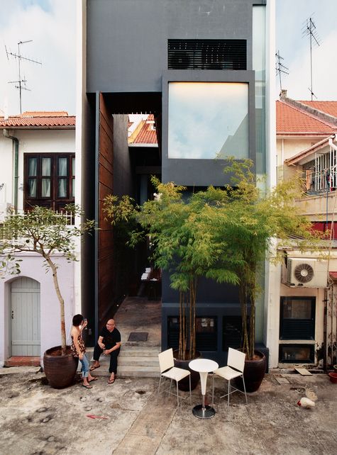 Fachadas de casas modernas de dos pisos