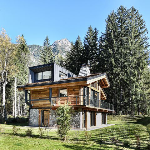 Casas en la montaña modernas