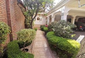 Ideas para jardines frontales en casas tradicionales