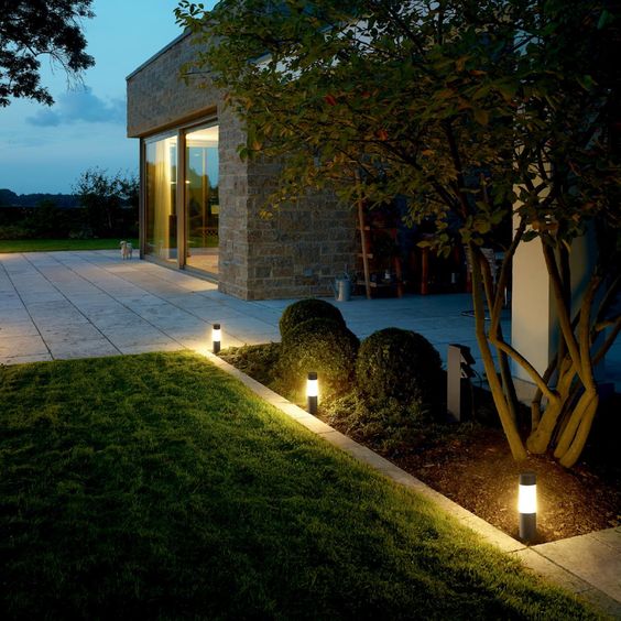 Ideas de iluminación exterior para patio o jardín