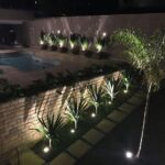 Senderos de jardín con luces