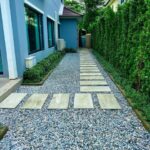 Grandes ideas para crear un sendero para tu jardín